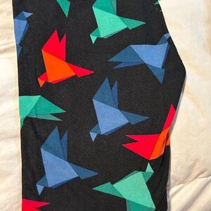 One size LuLaRoe🦄🦄🦄🦄 leggings